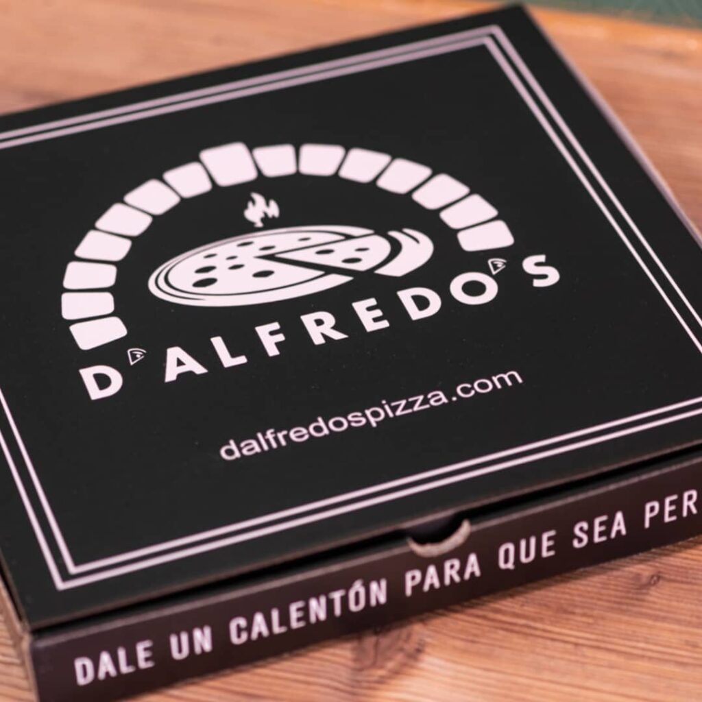 Caja de pizza de D'Alfredo's